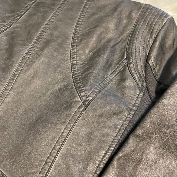 Sebby collection gray jacket - Picture 14 of 16